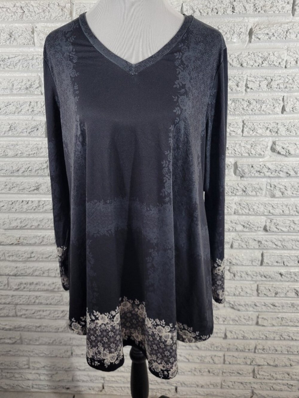 Azalea Firmiana Womens Indigo Blue White‎ Floral Tunic Blouse 1XL FLO3E